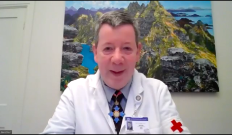 我校华西医院特聘专家David James Kerr荣获“天府友谊奖” - SCU